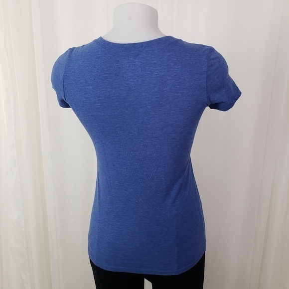 NFL Team Apparel New York Giants v-neck tee size XS - Picture 5 of 6